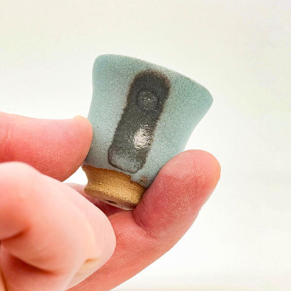 Mini vase striped slate hold