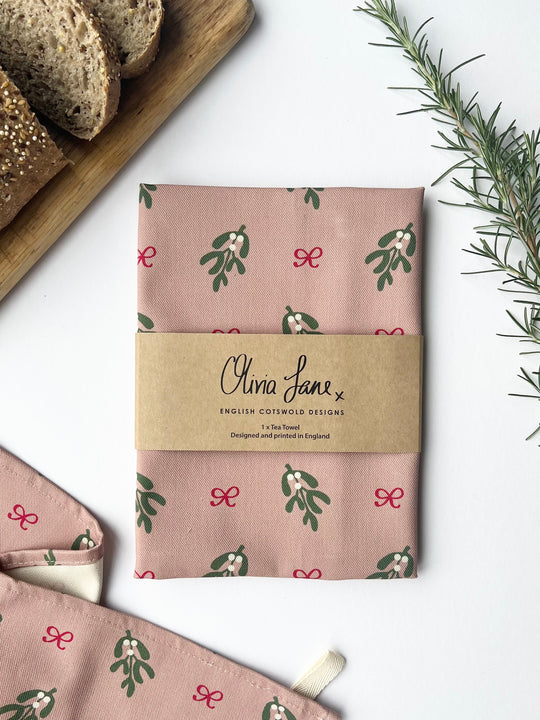 Tea Towel - 'Mistle Kiss'