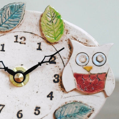 Small Pebble Feet Clock With Owls And Leaves