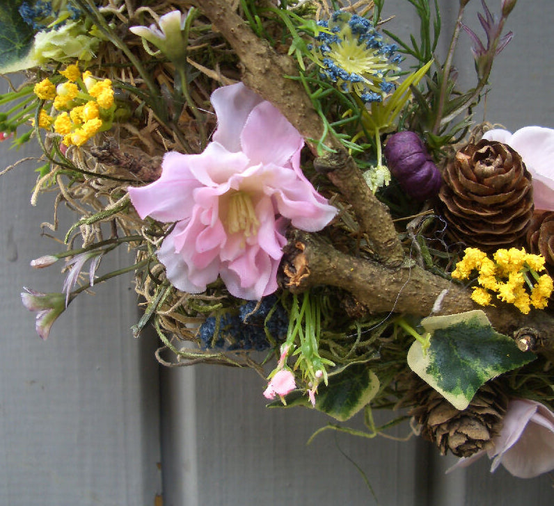 spring-summer-hedgerow-door-wreath-2025-4