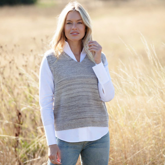 Cashmere Mix Sleeveless Jumper in Dove Grey with Baby Pink