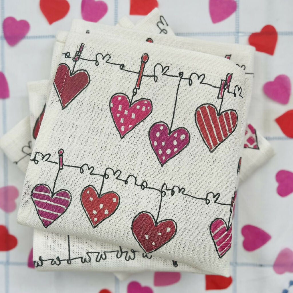 Set of Two Linen Napkins - Hearts on the Line