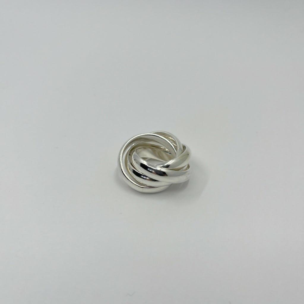Five Rings Interlocking Chunky sterling silver five band crossover interlocking ring | Country ...