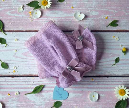 Vintage-Inspired Alpaca Fingerless Gloves with Velvet Bows & Button Pins