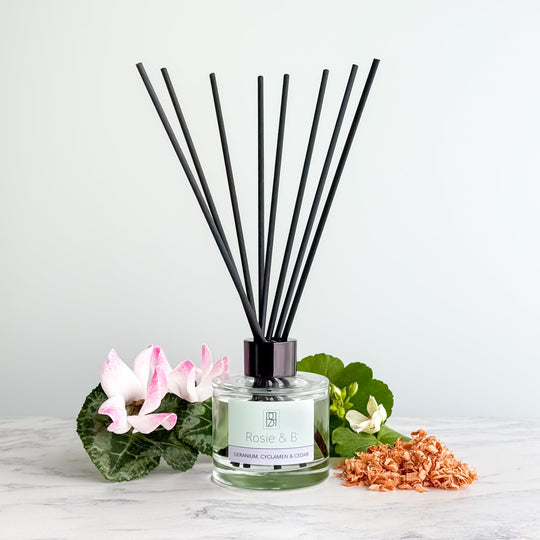 Geranium, Cyclamen & Cedar Reed Diffuser