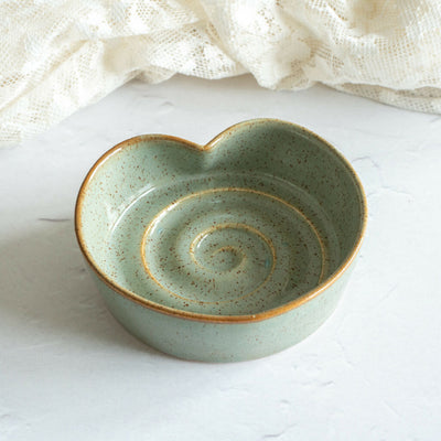 centrecomposition_heartbowls-09060