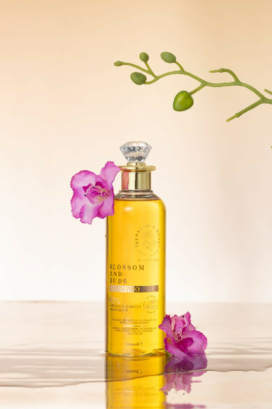 Blossom & Buds Natural Shampoo 300ml- Rosemary and Geranium Rose