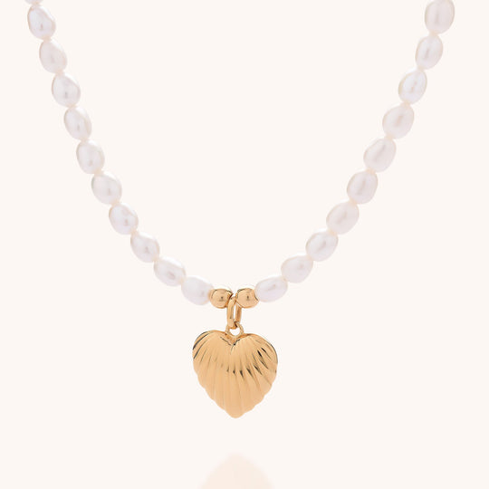 Scallop Heart White Pearl Necklace