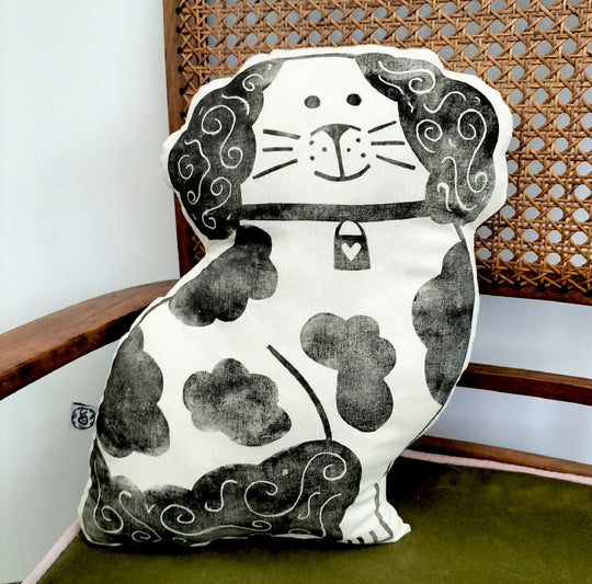 'Betty' Cushion - Black