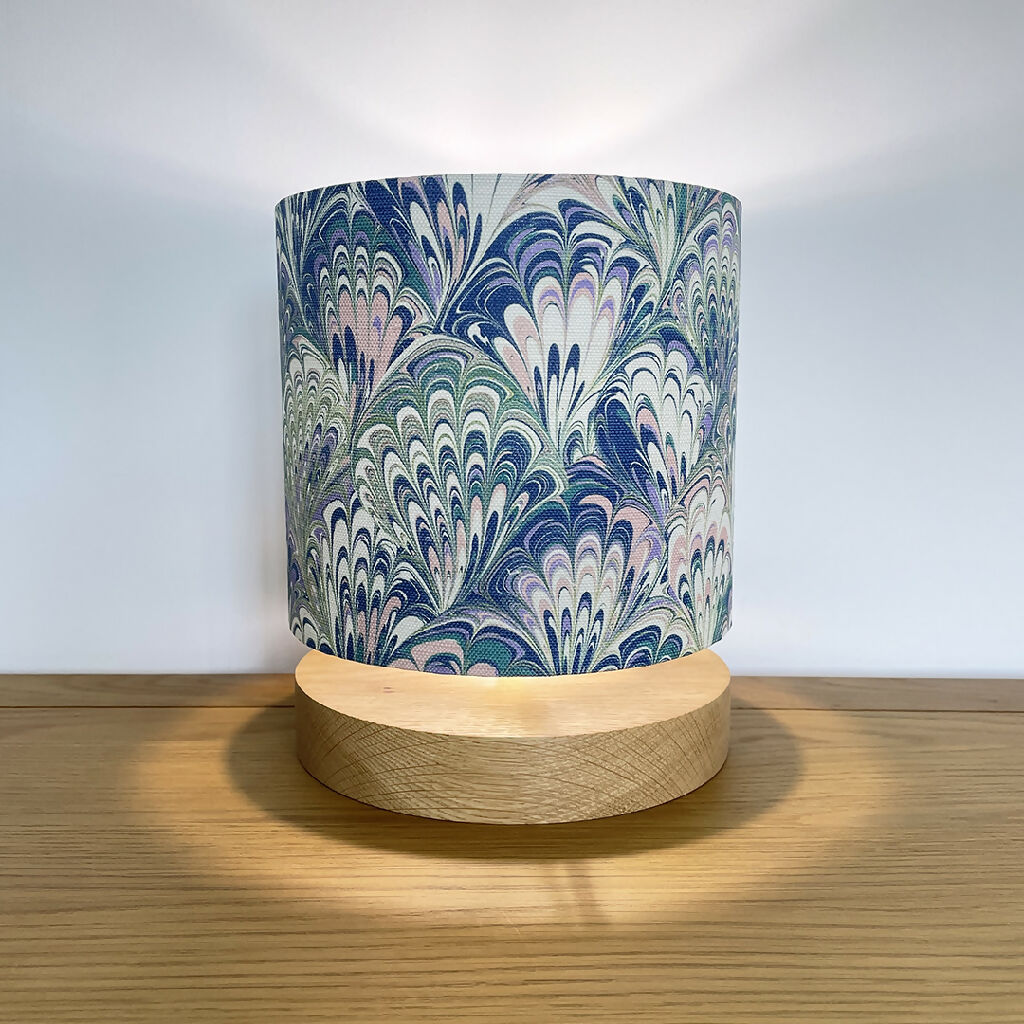 HOA_SerpentineSpring_Lampshade20_003_iLR