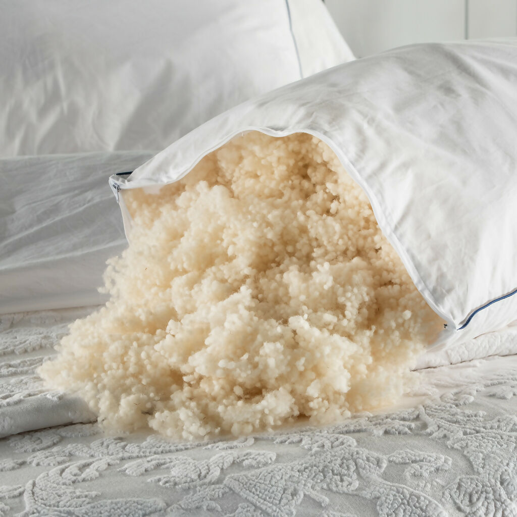 loose wool pillow filling, which allows you to fully customise the comfort of your british wool pillow