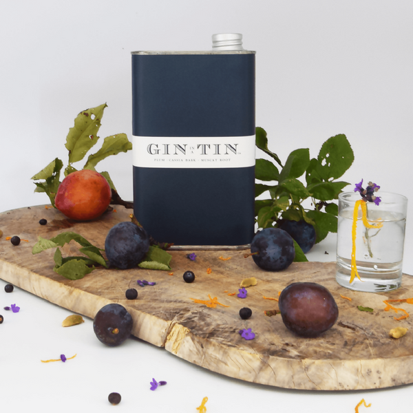 ©-2024-Gin-In-A-Tin-Gin-No.20-Still-Life-Main-Image-1000x1000