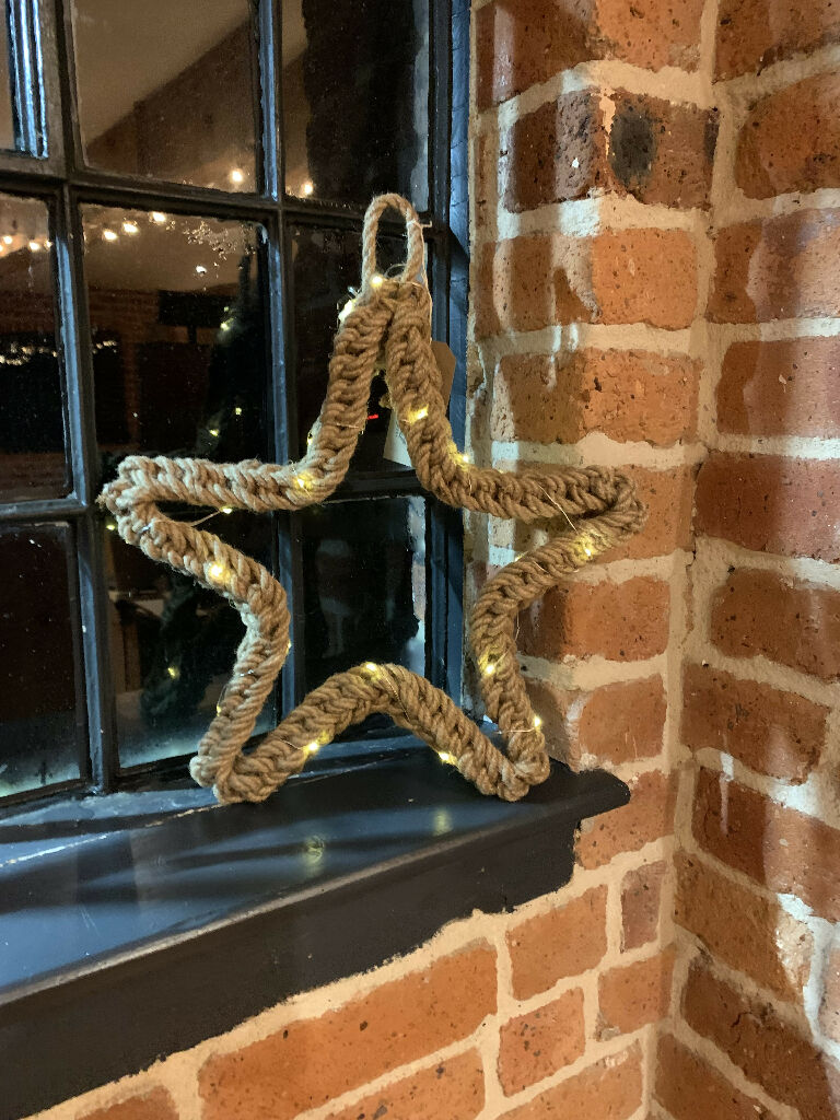 35cm Jute Christmas Star Wreath