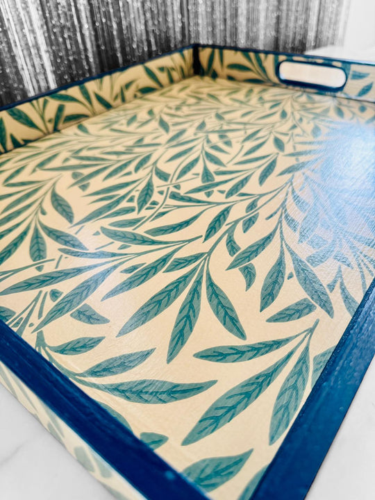 Primrose Hill Ottoman Tray – Willow Boughs with Royal Blue Painted Trim