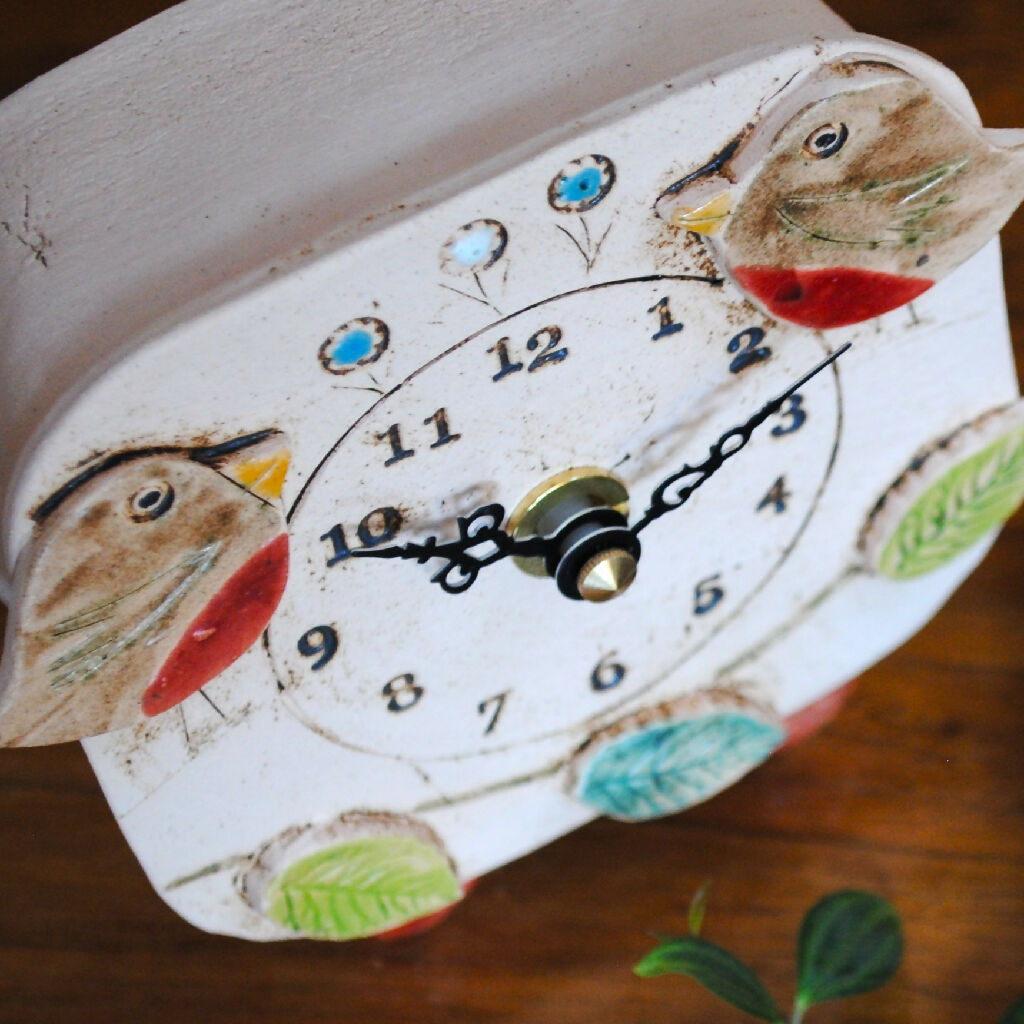 Mantel Clock With Two Robins And Leaves