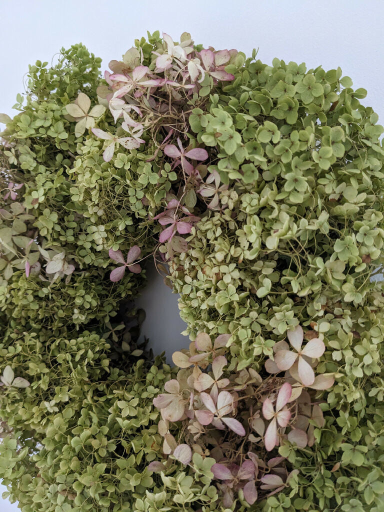 Handmade Dried Hydrangea Wreath – Soft Green