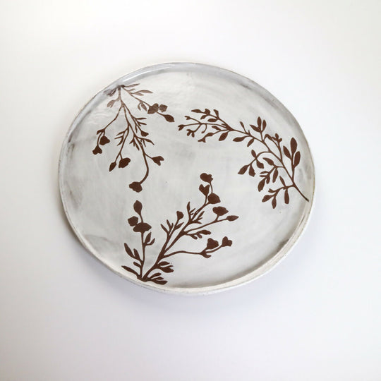 Stoneware Plate in Botanical Design