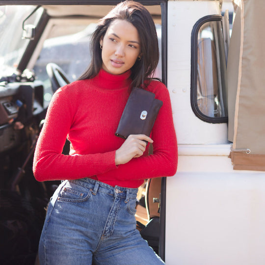 The Kenitra Soft Cross-Body Bag in Dark Brown