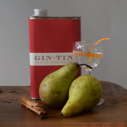 London Dry Packham Pear, Cinnamon & Orange Peel Gin In A Tin | 50cl Tin