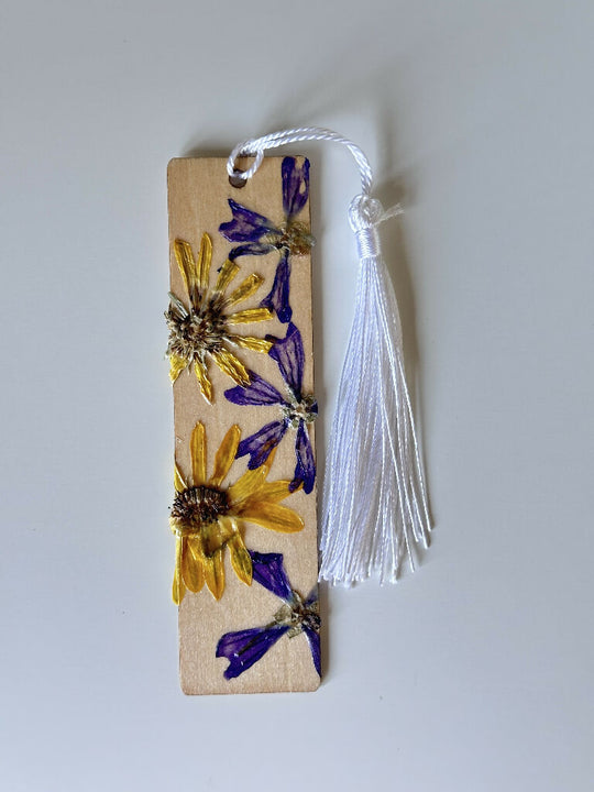 Rustic Fairy Core Style Multi-coloured Wooden Pressed Flower Bookmark with Tassel