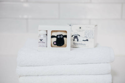 Shaun the Sheep x Little Beau Sheep Laundry Ball with Meadow Flowers Laundry Fragrance