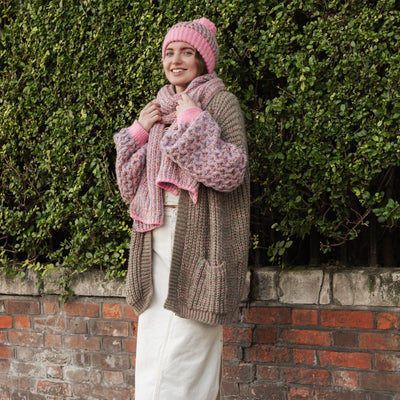 Florence Twist Oversized Knitted Scarf - Pink