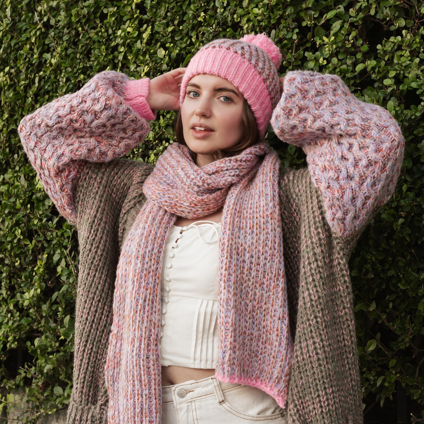 Florence Twist Oversized Knitted Scarf - Pink