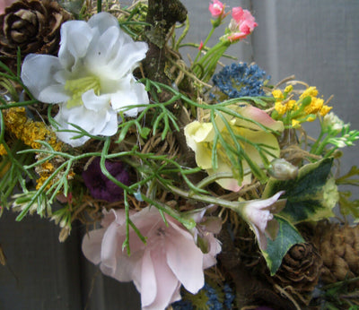 spring-summer-hedgerow-door-wreath-2025-7