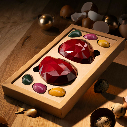 La Fève 8 Jewel Easter Eggs in a Box