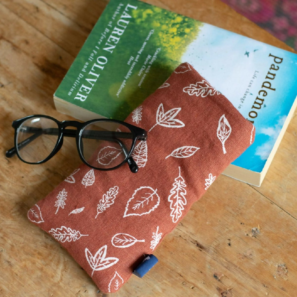 Leaf Glasses Case Pure Linen