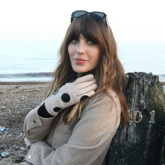 Spot Leather Gloves in Cream and Black