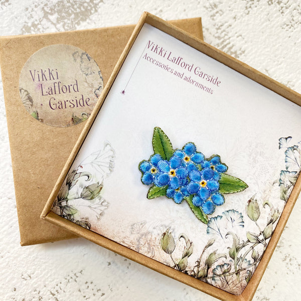 Embroidered Forget-Me-Not Flower Brooch