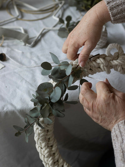 30cm White Cotton Christmas Wreath