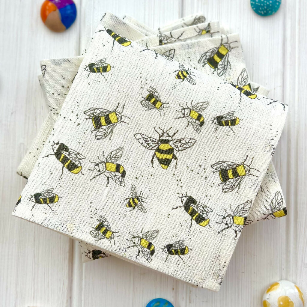 white bee napkin