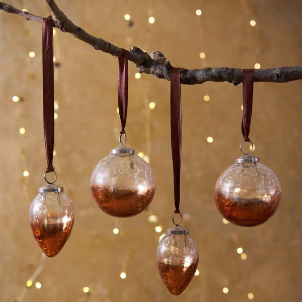 Rose-Gold-Glass-Christmas-Bauble-d1r_1000x