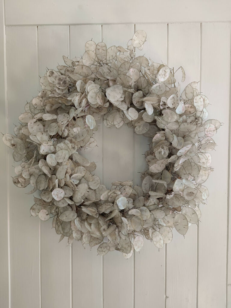 Handmade Dried Lunaria Wreath | Honesty Flower