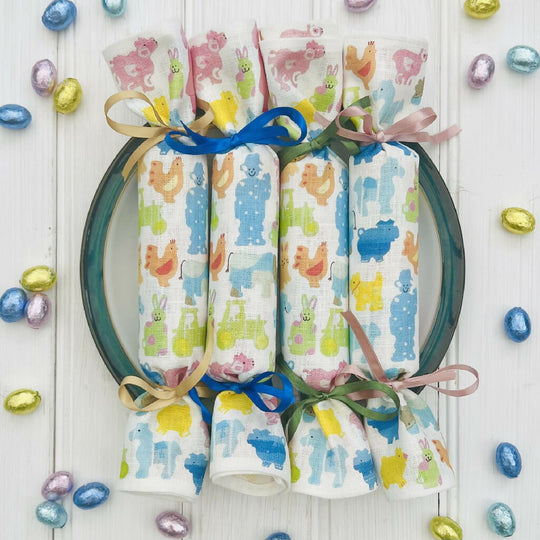 Easter Farmyard Linen Napkin Crackers