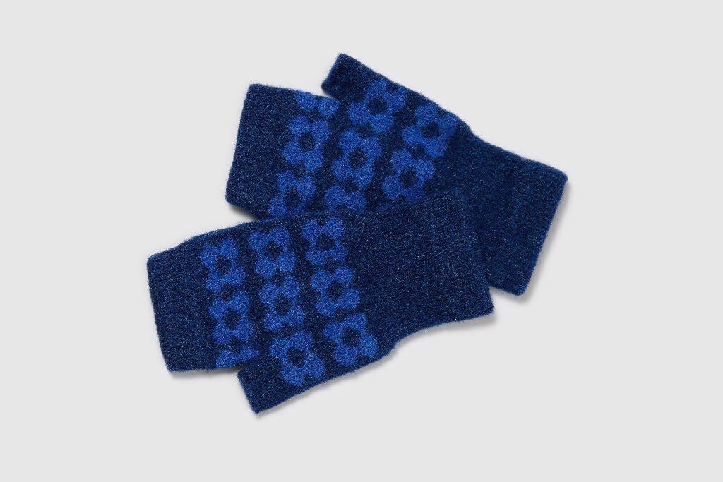 MS24_139_Knitted_Navy_V_gry