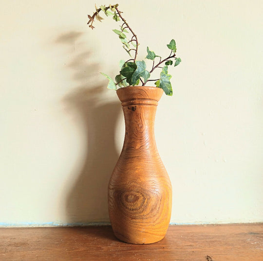 Bud vase - Mulberry wood