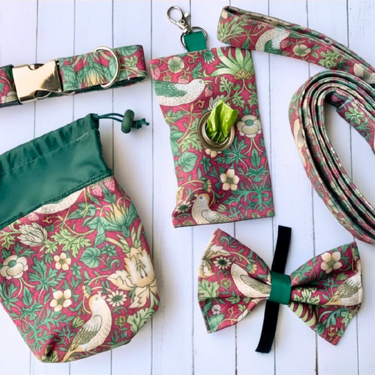 William Morris | "Strawberry Thief" | Dog Gift Set |5 Piece | Crimson