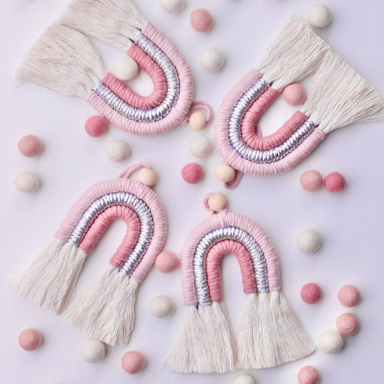 Mini Macrame Rainbow