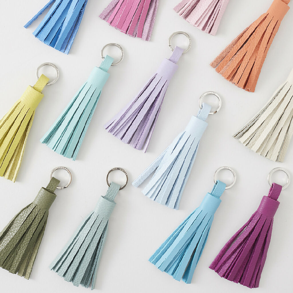 Bright Leather Tassels - Rhe Amore - Web