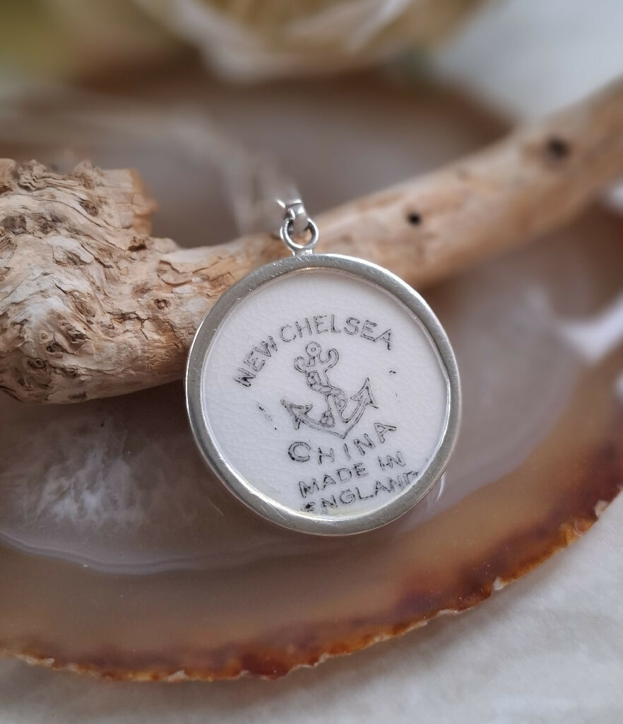 Daffodil broken china pendant