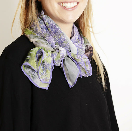 Lupin Field scarf