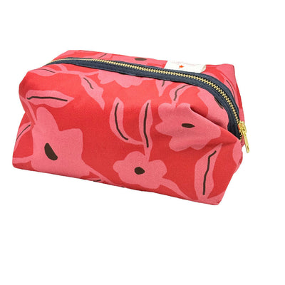 Kyoto-Pink-large-makeup-bag-04:09-Jennie-Fynn