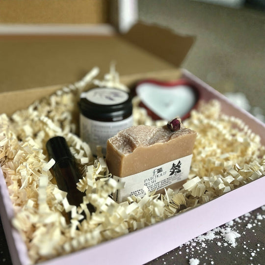 Mother's Day Pamper Gift Box For Her with Magnesium Cream and Skincare Products