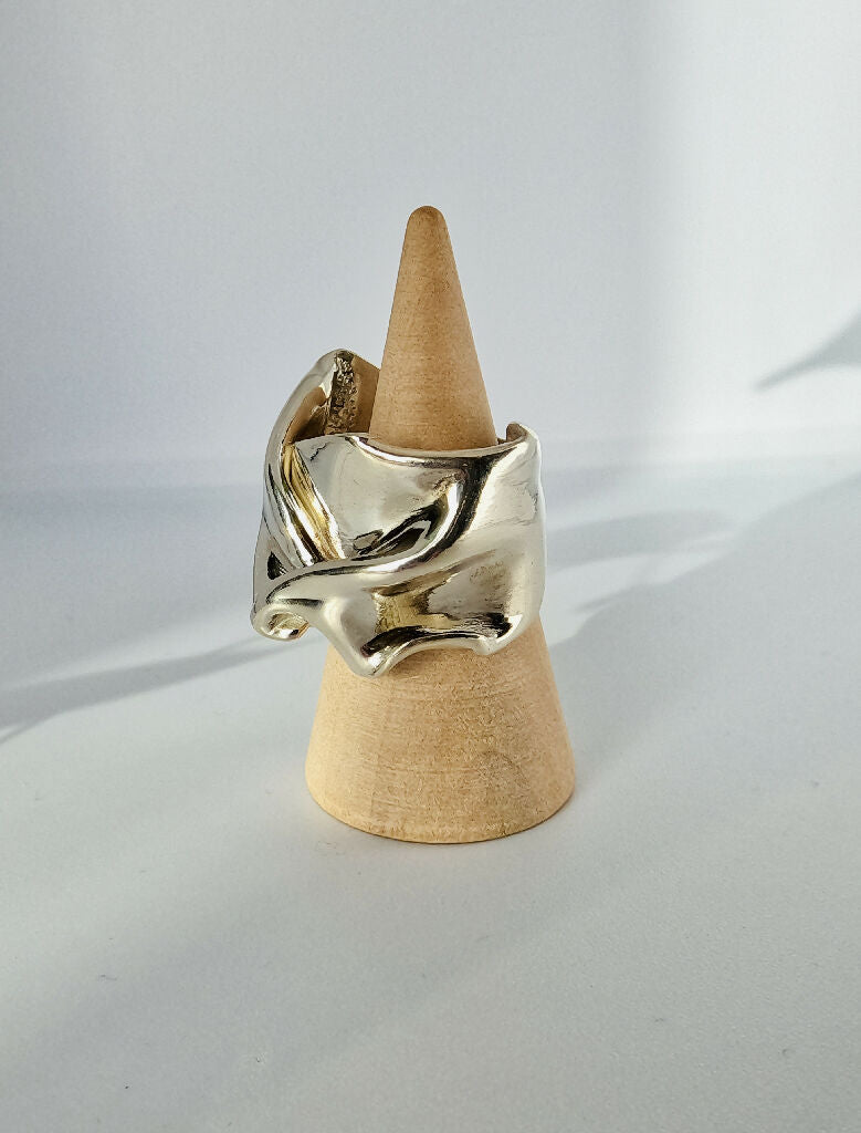 One of a Kind Statement Fluid ring