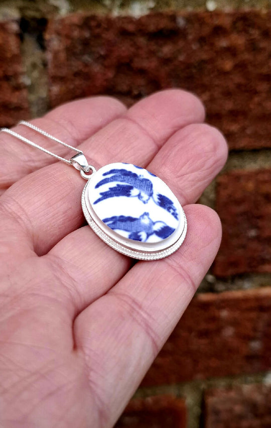Anniversary gift Love birds Willow pattern pendant