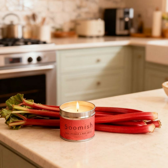 Rich Rhubard & Ripe Fruits Tin Candle