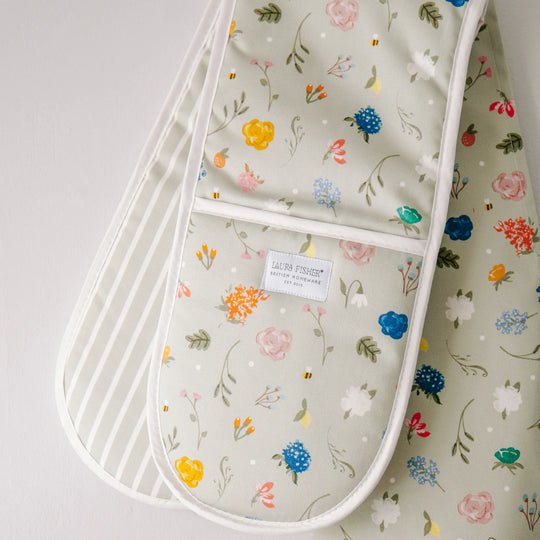 Floral Meadow Oven Gloves